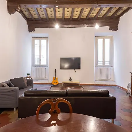 Daire Piazza Navona Charming Large Roma